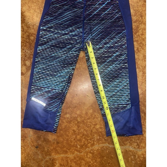 Under Armour Crop Yoga Pants Leggings Blue Geometric Athletic Size Large - Picture 7 of 8
